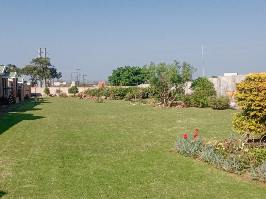 2 Bedroom Property for Sale in C Place Eastern Cape